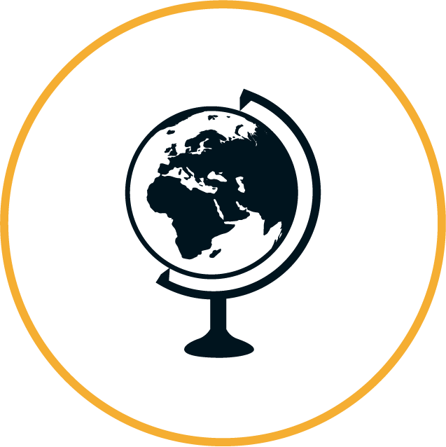 Rysunek globusa w pomarańczowym kółku, który nawiązuje do oferty Internacjonalizacja stron internetowych.